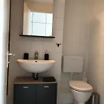 In Mit Balkon & Weitblick Ins Gruene דירה הרבורן