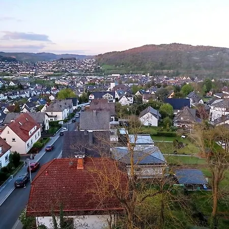 In Mit Balkon & Weitblick Ins Gruene Appartement