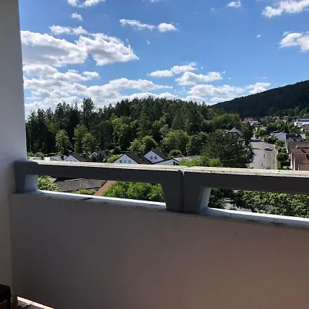 In Mit Balkon & Weitblick Ins Gruene *