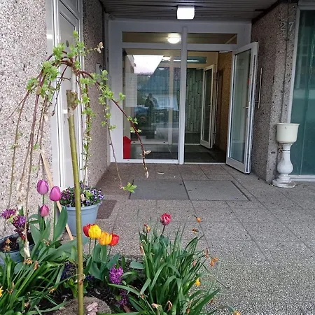 In Mit Balkon & Weitblick Ins Gruene 헤르보른