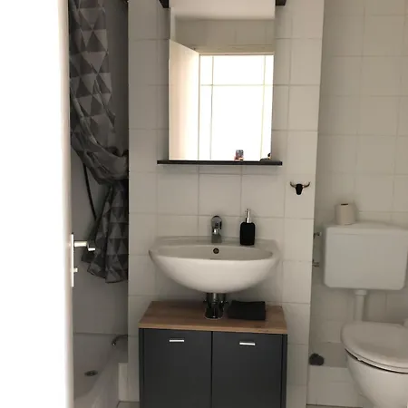 In Mit Balkon & Weitblick Ins Gruene 아파트