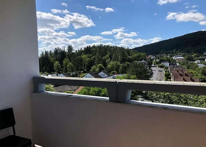 In Mit Balkon & Weitblick Ins Gruene *